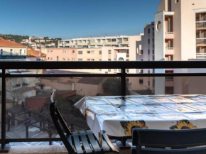 T2 + cabine au Lavandou, proche plage, climatisation, parking privé - FR-1-803-19
